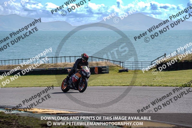 anglesey no limits trackday;anglesey photographs;anglesey trackday photographs;enduro digital images;event digital images;eventdigitalimages;no limits trackdays;peter wileman photography;racing digital images;trac mon;trackday digital images;trackday photos;ty croes